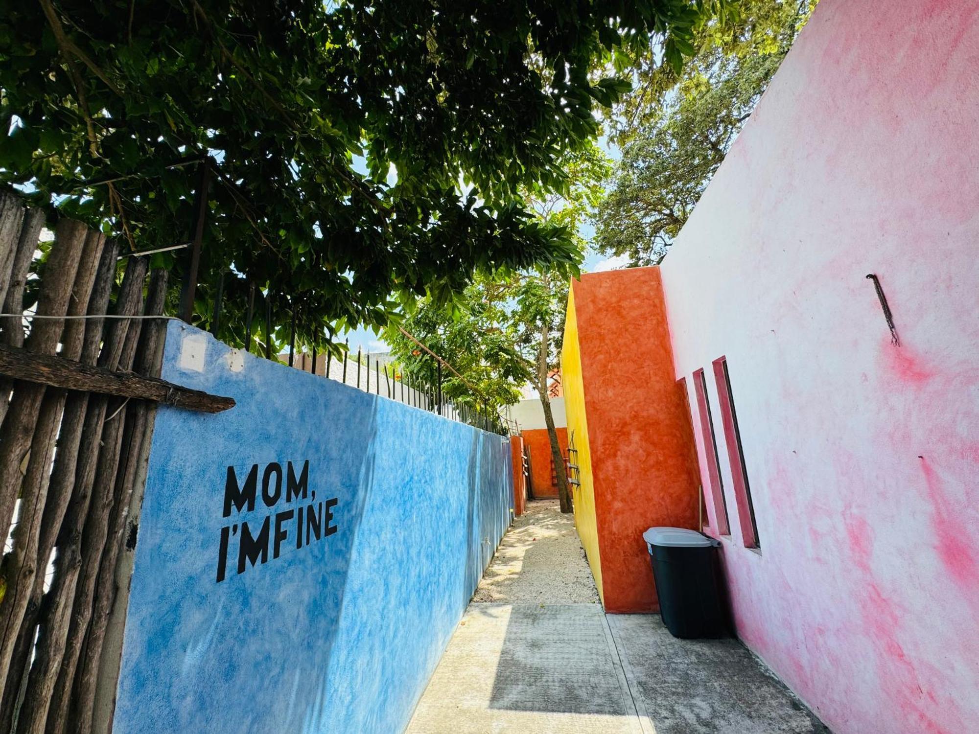 La Luz Hostal Cancún Exterior foto